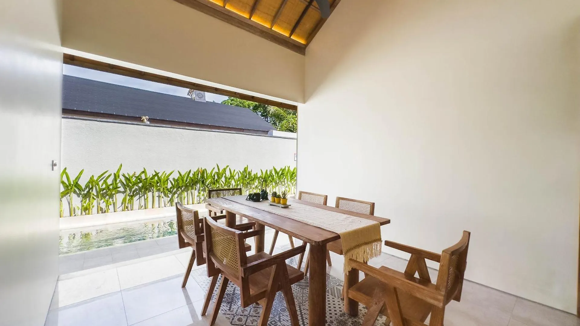 Villa Waturenggong Ubud Indonesia